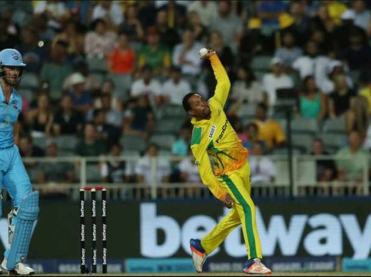 Aaron Phangiso suspended from bowling in SA20 over suspect action.