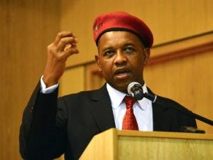 Advocate-Dali-Mpofu-speaks-at-UNISA_1.jpg