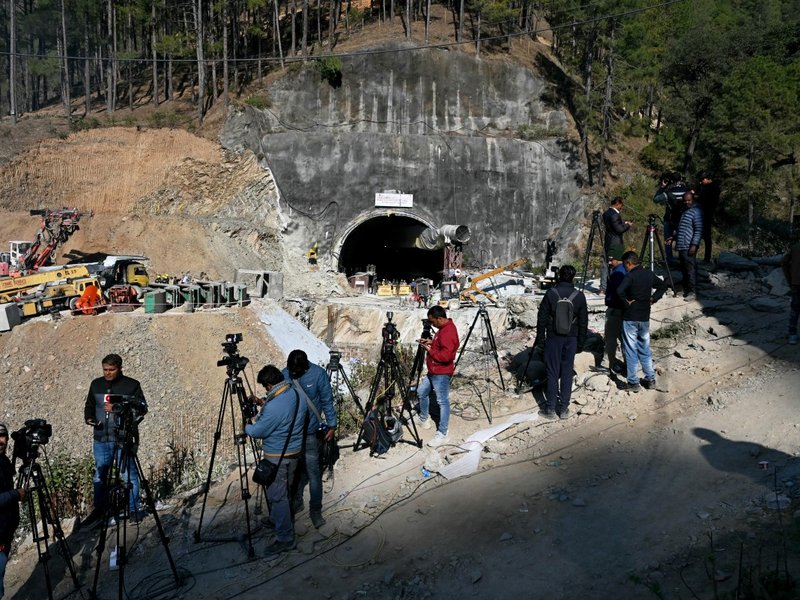 Ambulances on standby as Indian rescuers near 41 trapped workers