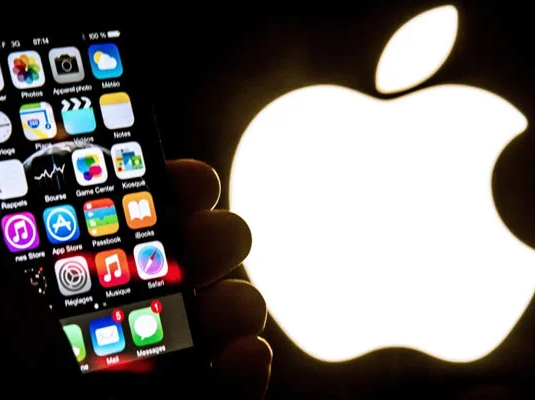 Apple to fix 'bug' behind Palestinian flag emoji suggestions