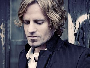 Arno carstens.jpg