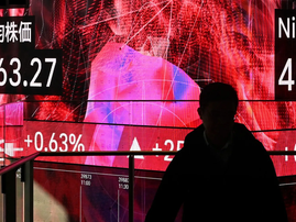 Asian markets rise as traders eye US inflation