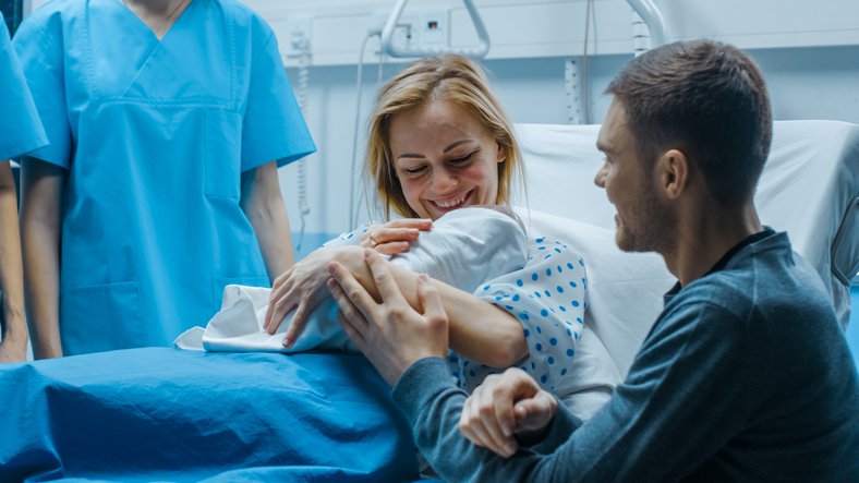 BABY BIRTH MOM AND DAD AFTER BIRTH