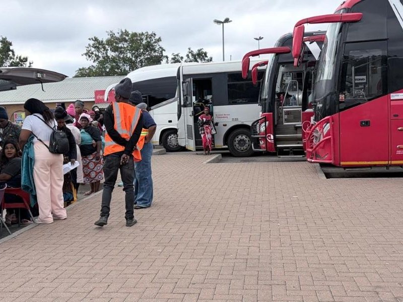 South Africa has intensified immigration enforcement efforts, repatriating hundreds of Malawian and Zimbabwean nationals through the Beitbridge border