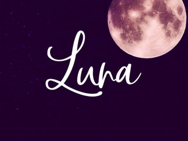 Луна. Во имя Луны. Luna имя. Луна надпись.