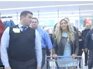 Beyonce_screen_grab_post_detail_web.jpg