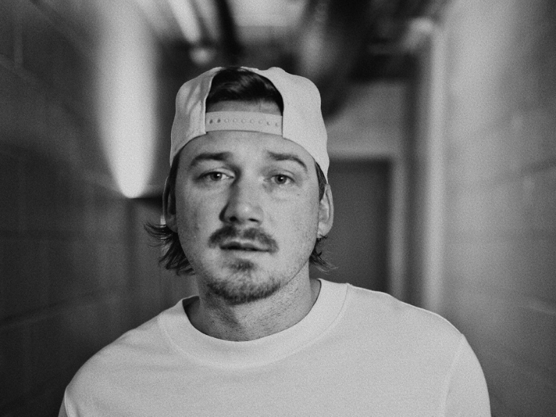 Black and white photo of Morgan Wallen