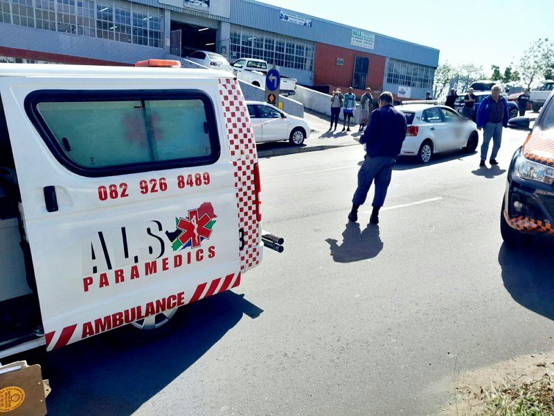 Bluff security officer shot during hijacking