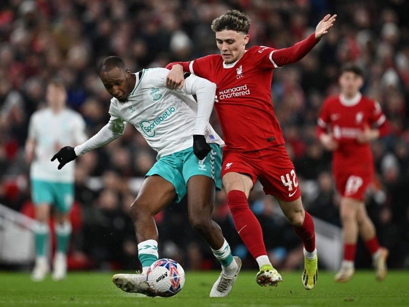 Man Utd and Liverpool to meet in FA Cup quarter-finals, Chelsea survive