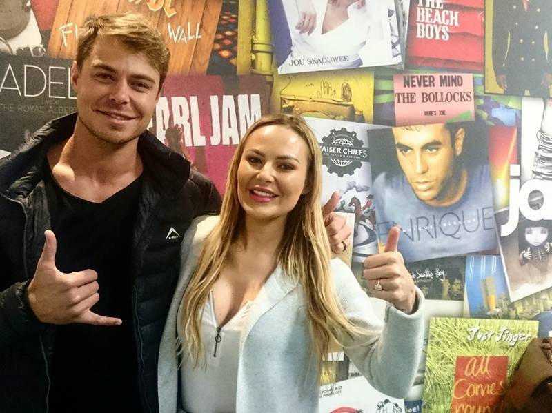bobby and karlien 178 000 image