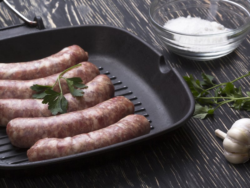Boerewors and garlic