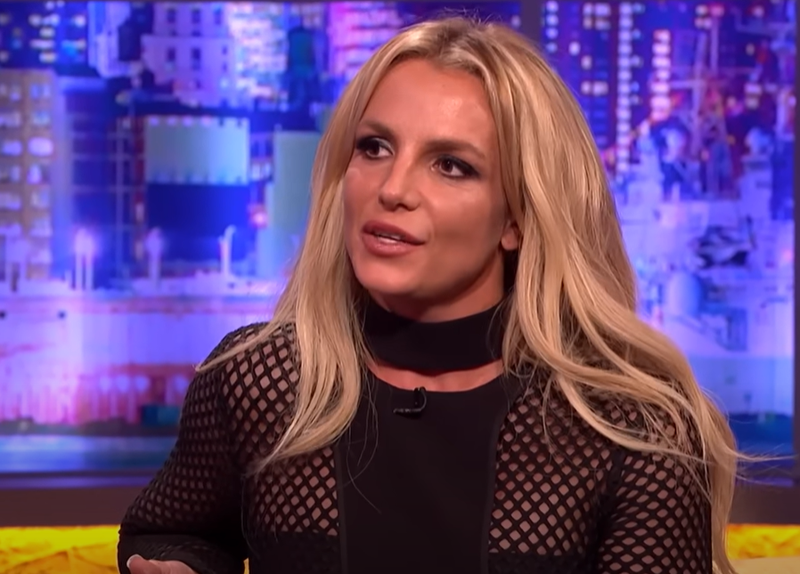 Britney Spears: Taylor Swift Is “Most Iconic Pop Woman” of