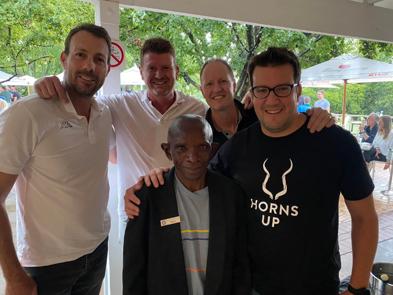 EMOTIONAL: Waiter, Simon Ndlovu, retires after 36-years and receives a generous tip worth R27k