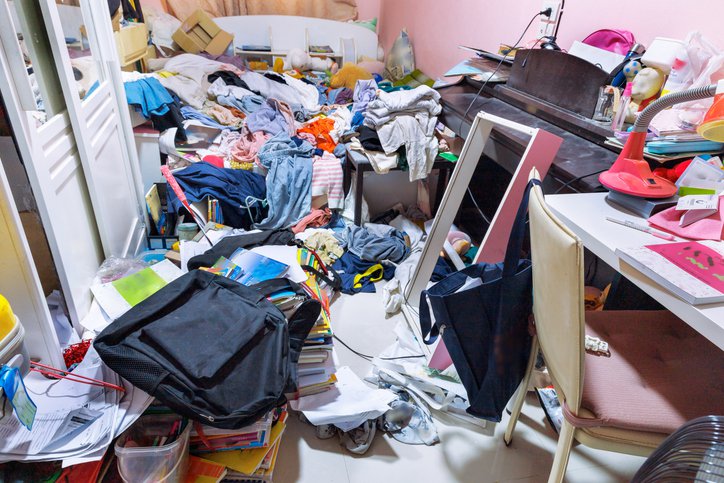 CLUTTERED BEDROOM