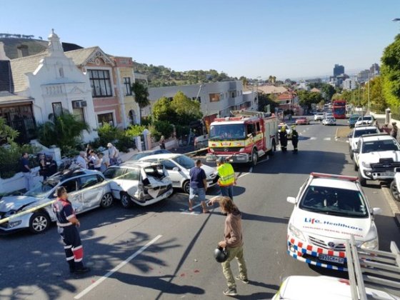 Massive multi-vehicle crash in Cape Town