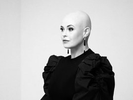 Carina Nel wearing black clothes