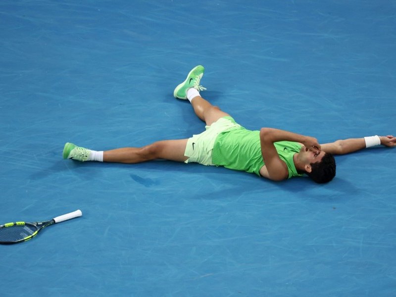 Carlos Alcaraz through to maiden Australian Open final