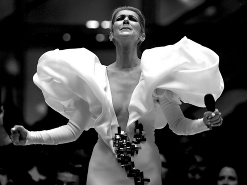 Celine Dion's Billboard Awards performance left the internet speechless!