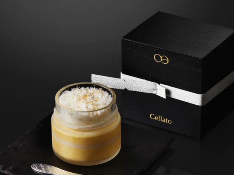 Cellato white truffle ice cream in luxury box
