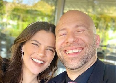 Oh, baby! Steffi and Clint Brink share cute gender reveal video