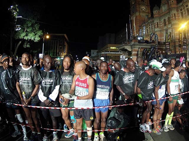 Comrades_2112start_gallo_1.jpg