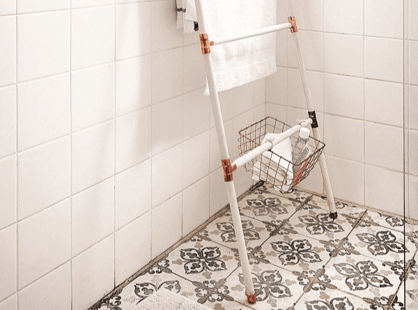 DIY: How to make a copper towel ladder in six easy steps