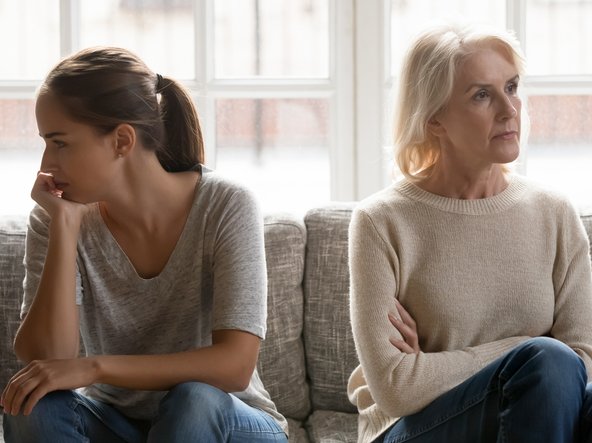 DAUGHTER AND MOM ANGRY
