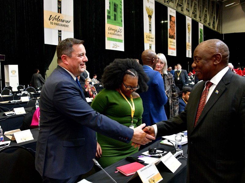 DA leader John Steenhuisen and President Cyril Ramaphosa