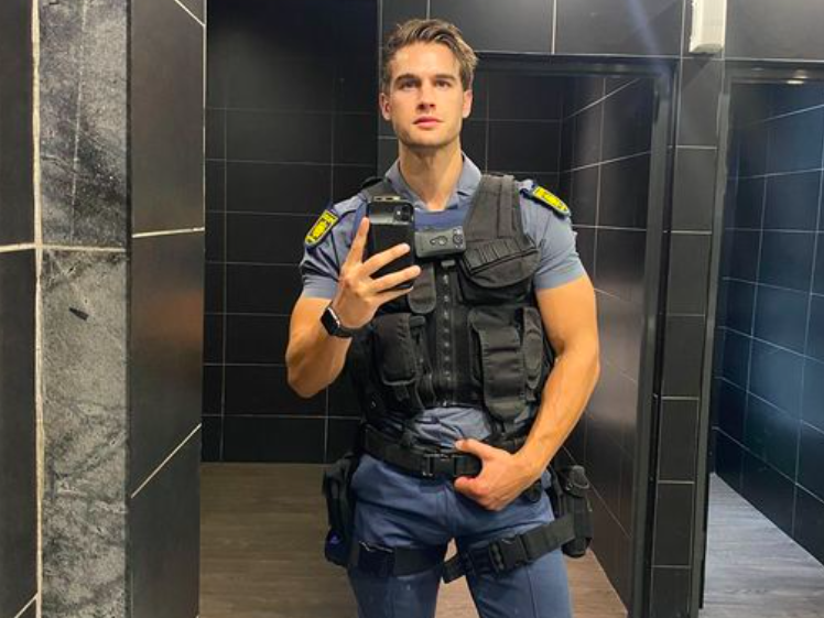 DEVAN COX HOT POLICE