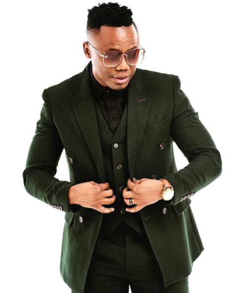 DJ TIRA