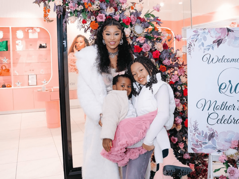 DJ Zinhle and her two daughters