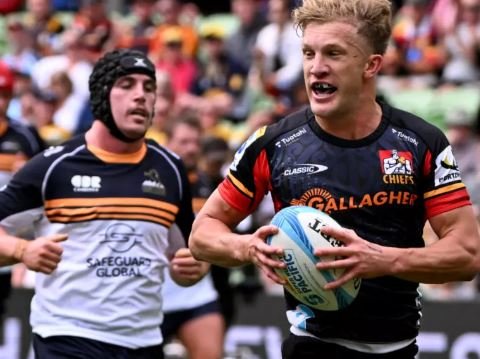 Damian McKenzie
