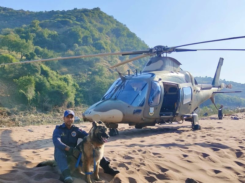 K9 Dante with Warrant Officer Clinton Odayar