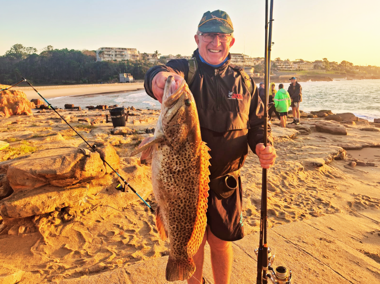 Dawie Oosthuizen with a Rockcod caught on plug off Uvongo pier