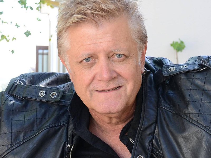 Dennis East Profile