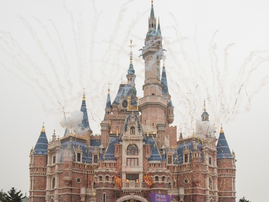 Disneyland China