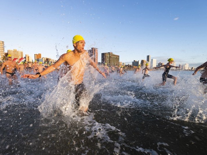 Dolphin Mile