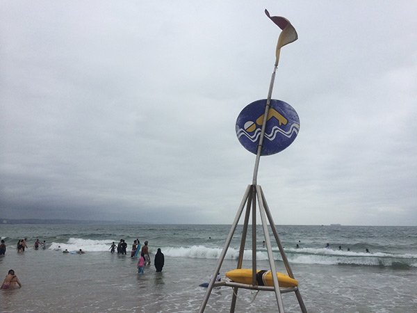 Durban_beach_swim_lifeguard_di_aVcZRgj.jpg