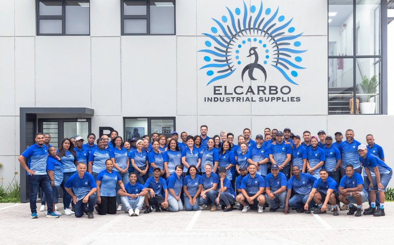 ELCARBO GROUP PHOTO ONE