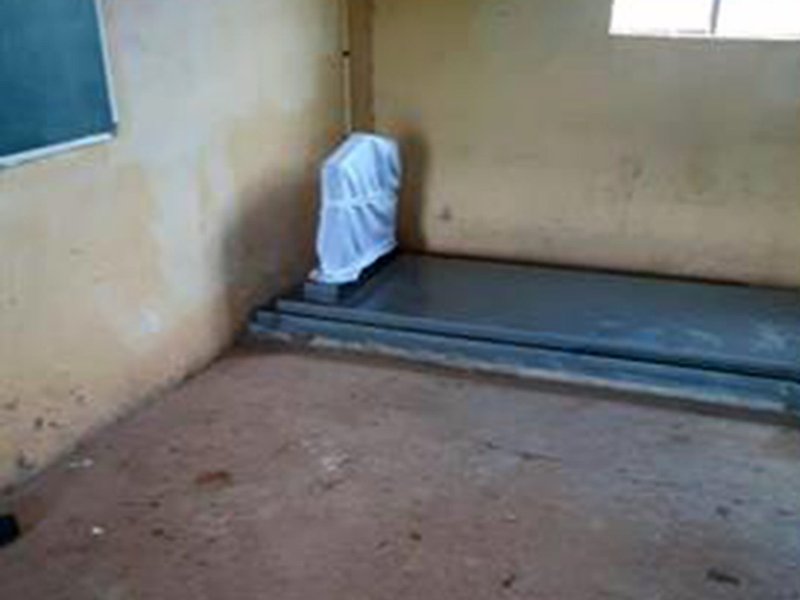 Grave kzn school