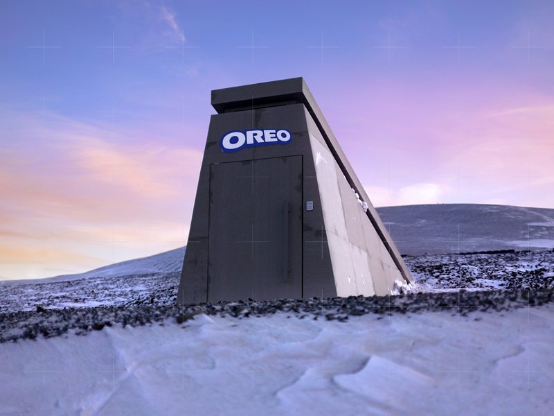 Oreo vault safe