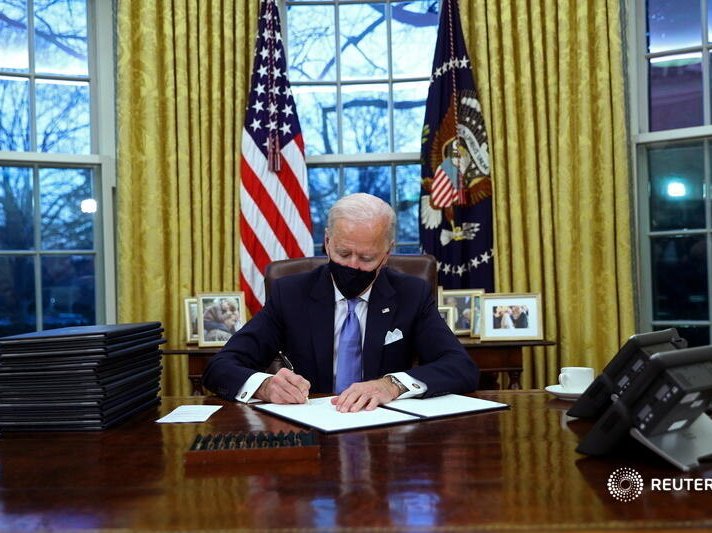 Biden desk