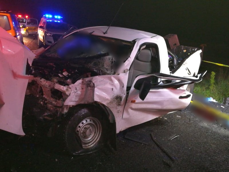 2 killed, 8 injured in Eston crash