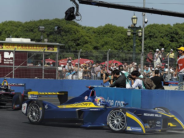 F1_renault_AFP.jpg