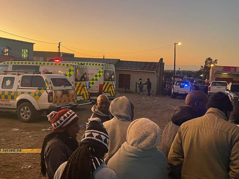 17 people found dead in East London tavern
