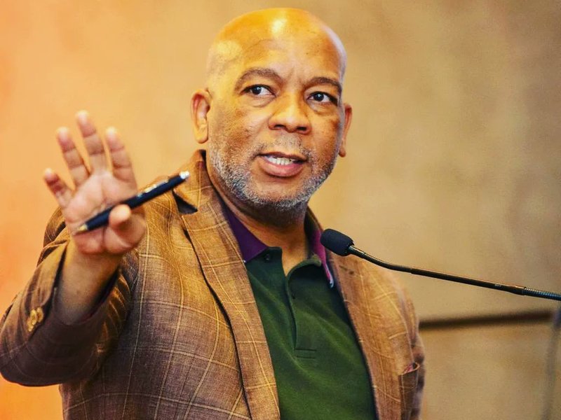 Kgosientsho Ramokgopa electricity minister