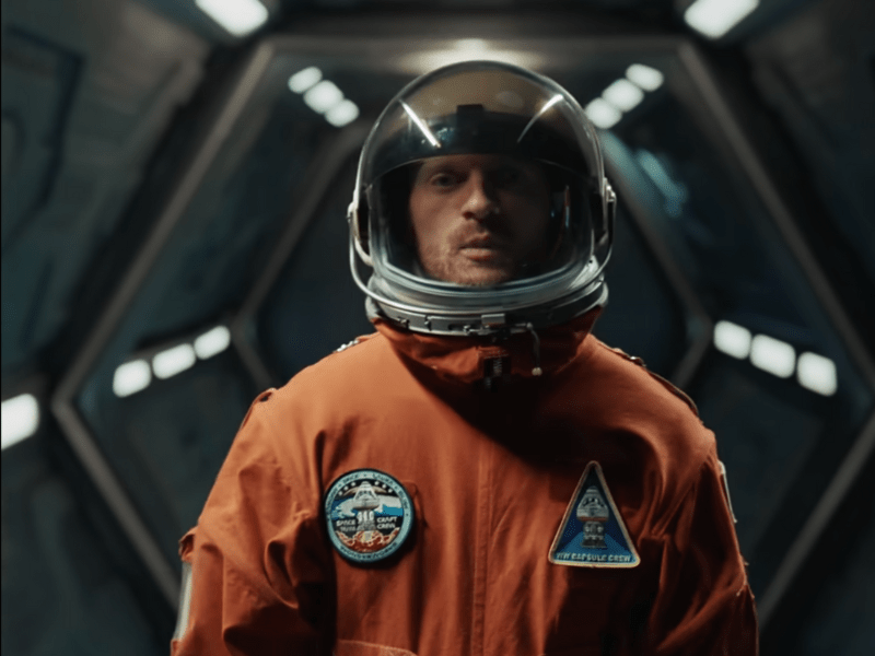Finneas dressed as an astronaut