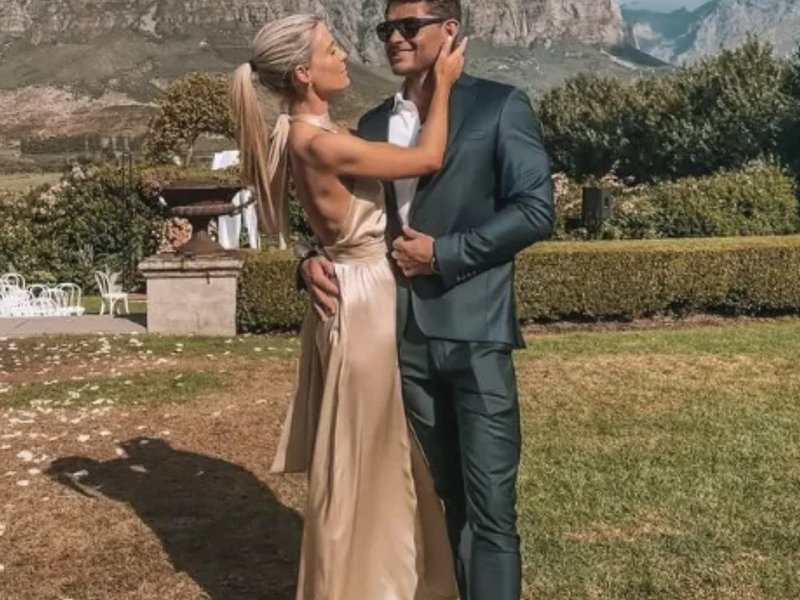Lady Amelia Spencer Princess Diana niece gets married in South Africa