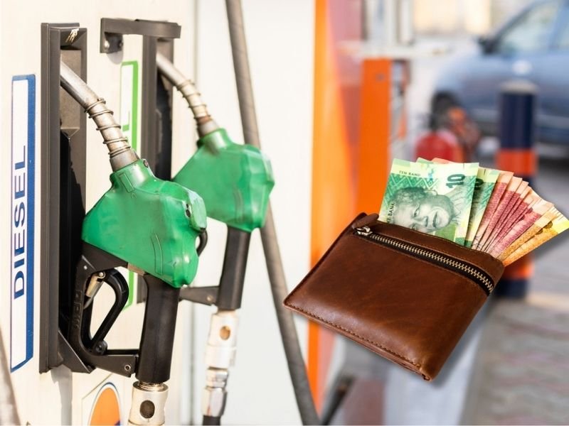 Fuel pump with wallet and money