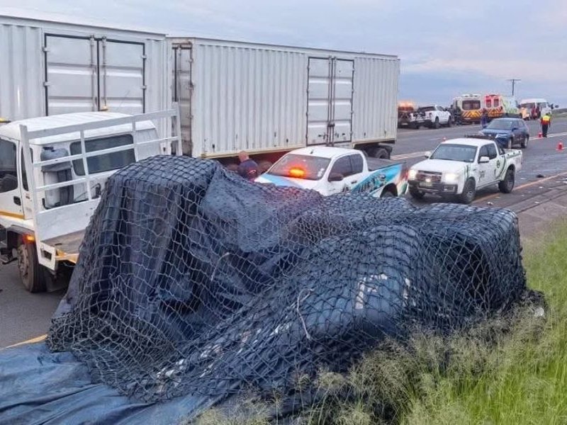 Eight killed in Van Reenen's Pass crash 'were heading for vacation'